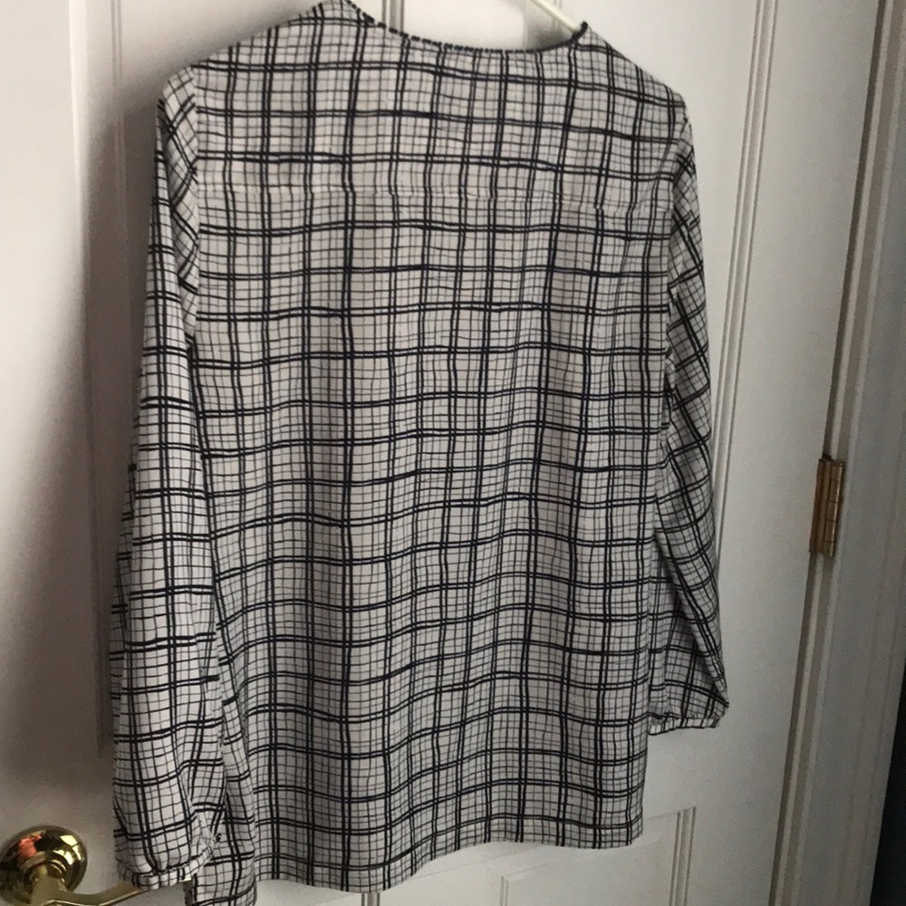 J.Crew Top - Picture 3 of 4